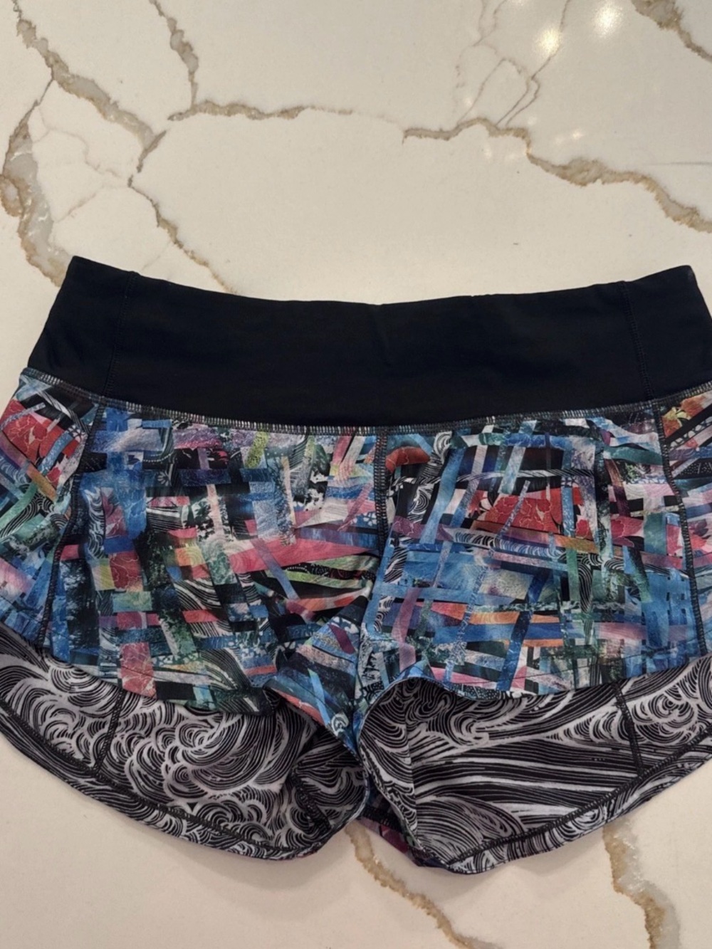 Women’s Lululemon Speed Up Shorts Size 2 *no liner